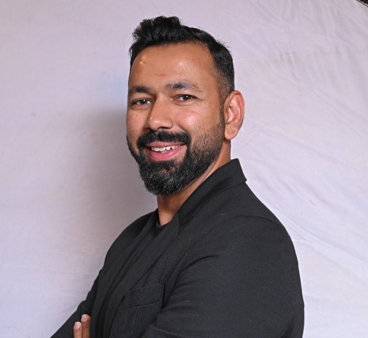 Yawar Siddiqui CFO
